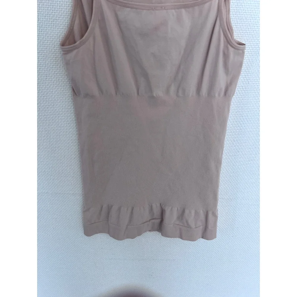 Assets by Spanx Women XL Nude Smoothing‎ Shapewear Camisole Tank Top 10024R